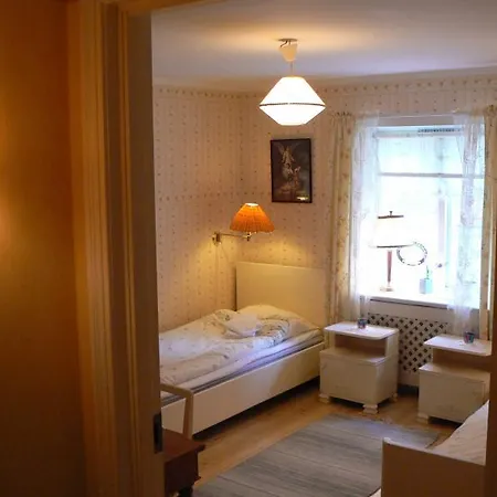 Garvaregarden Hotel , B&B Och Cafe Askersund Exterior photo